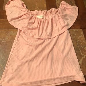 Medium cut shirt